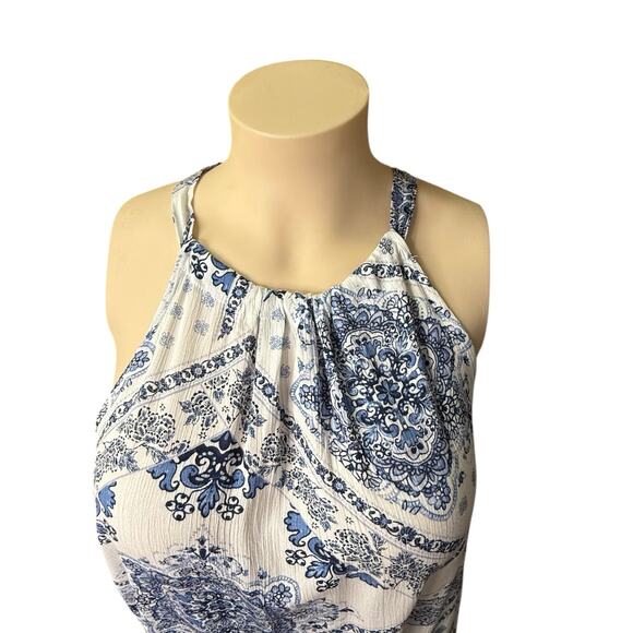Maurices Beautiful Sleeveless Top Size 4X in Blue and White - Picture 6 of 13